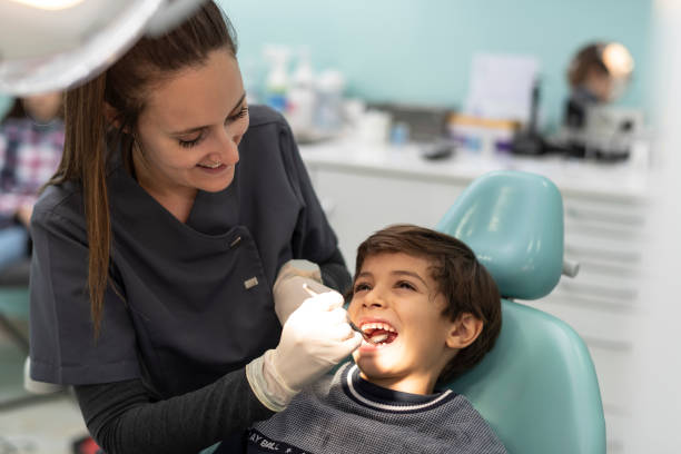 Best Dentist Open on Weekends  in Lake Catherine, IL